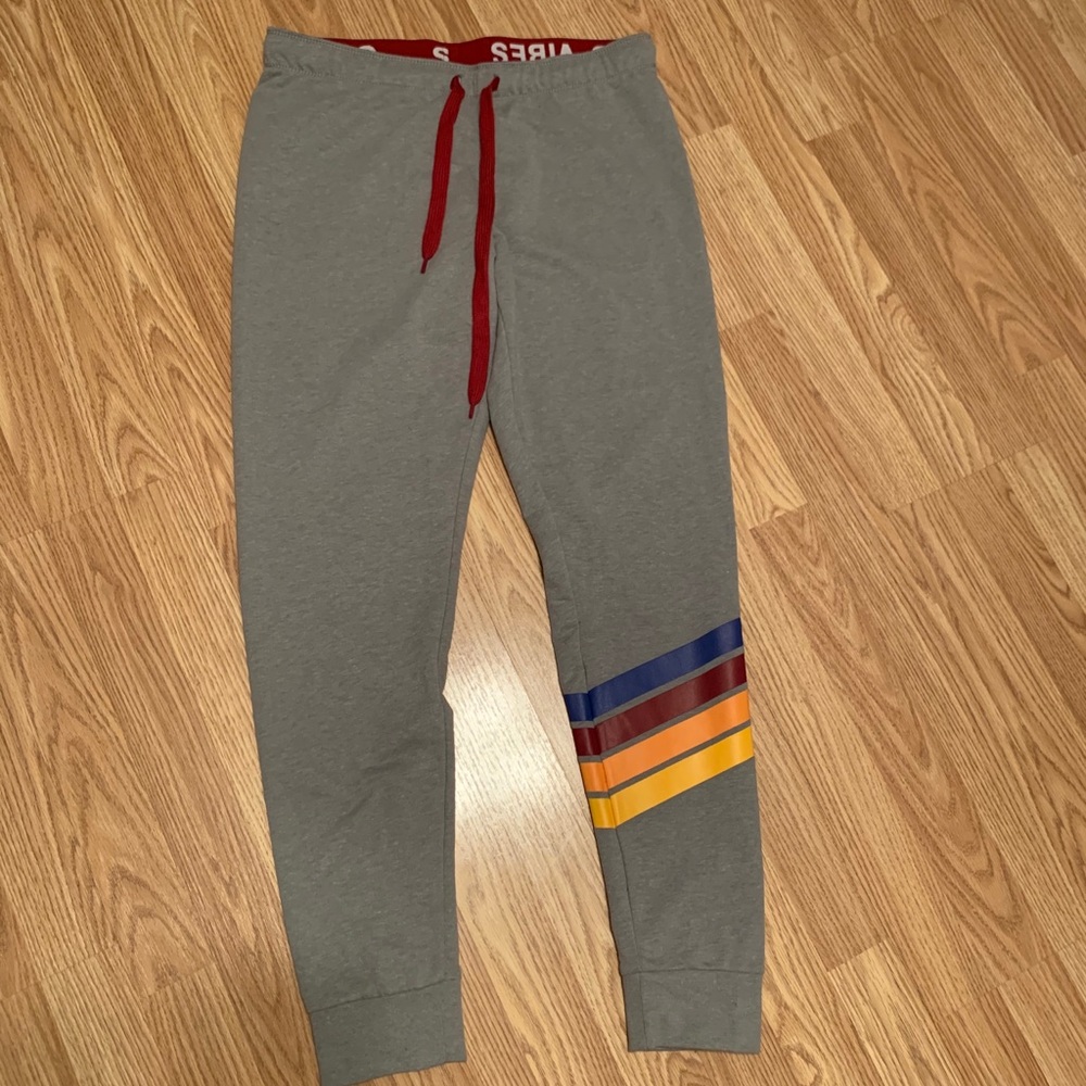 Jogging pants